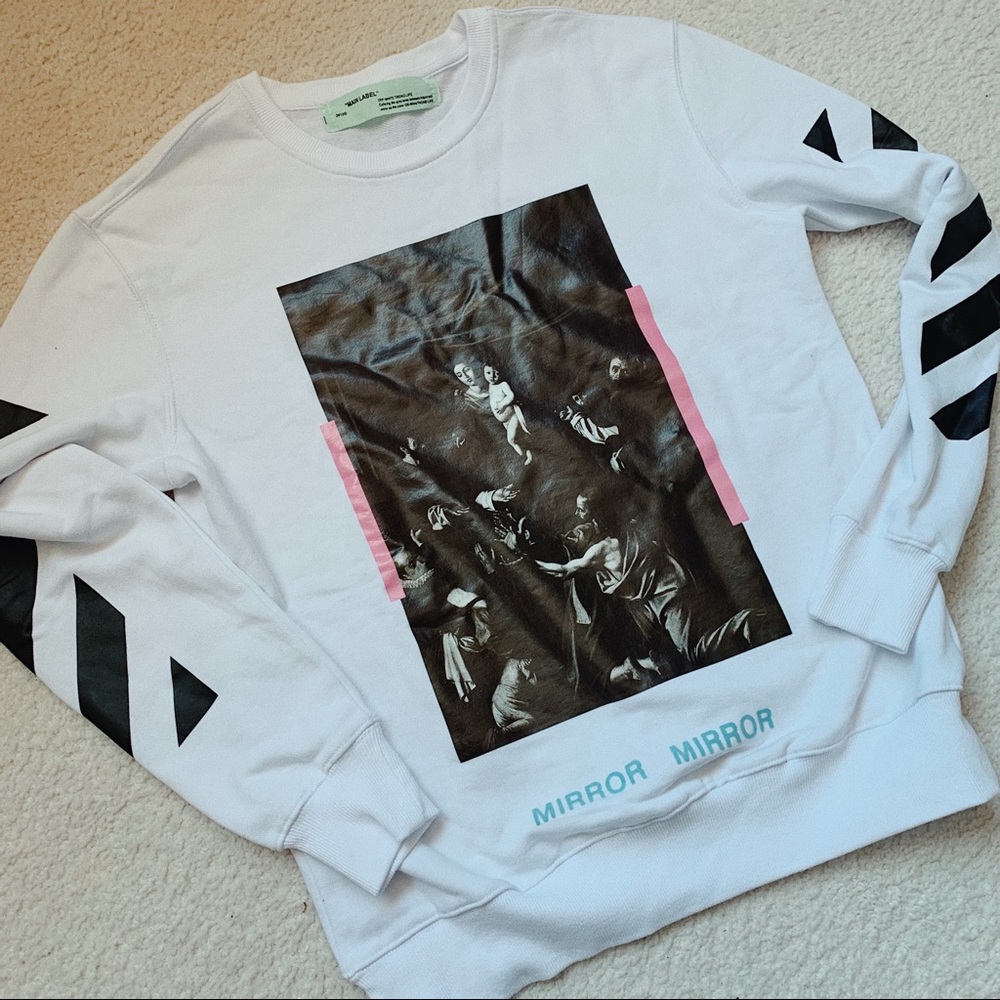 Off-white crewneck